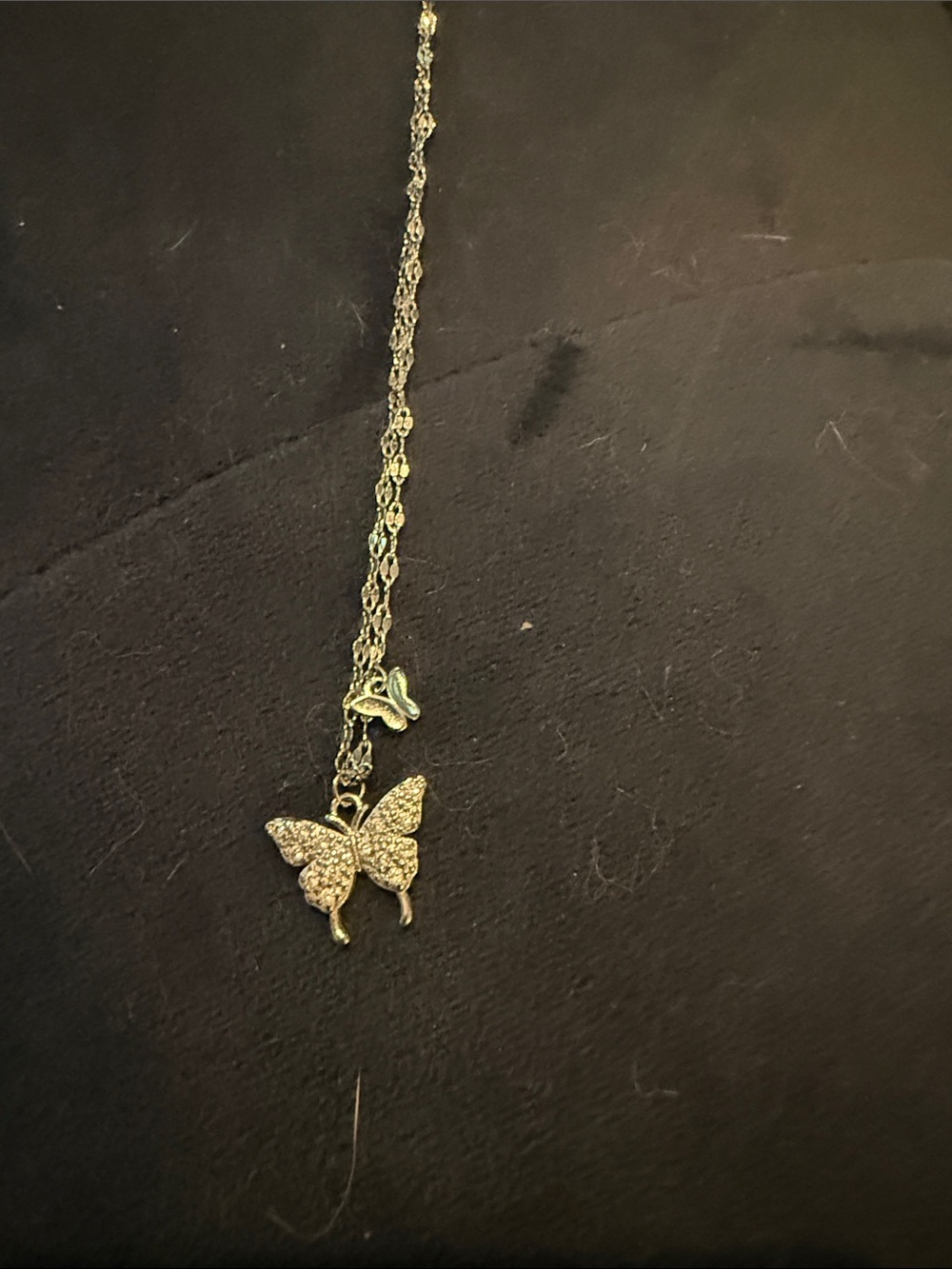 Elegant Silver Butterfly Pendant Necklace - Women Jewelry